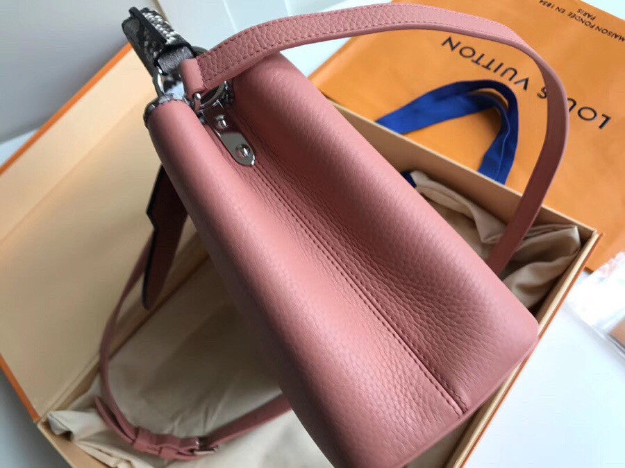 Louis Vuitton N92801 CAPUCINES PM
