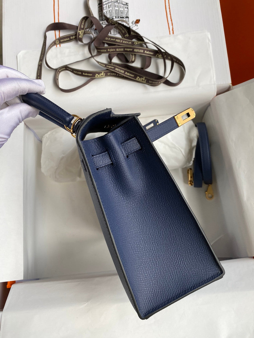 HERMES KELLY 28 SELLIER DEEP BLUE EPSOM GOLD HARDWARE