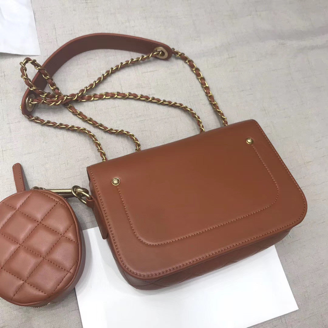CHANEL Flap Bag & Coin Purse Beige