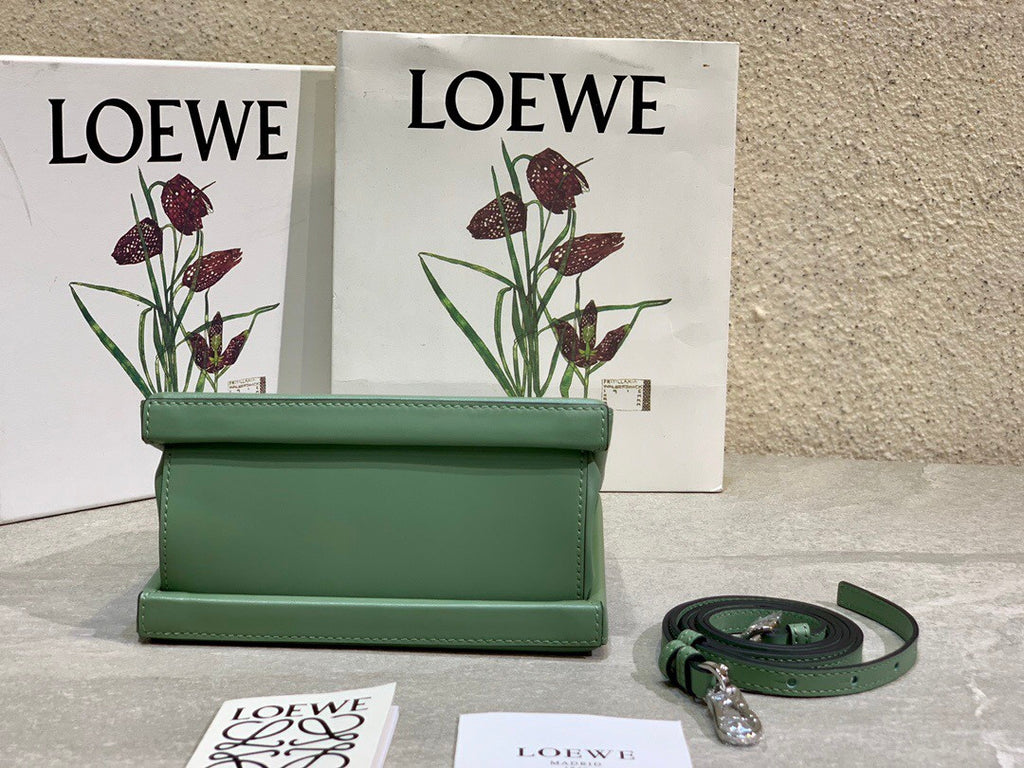 Loewe Postal Bag Green