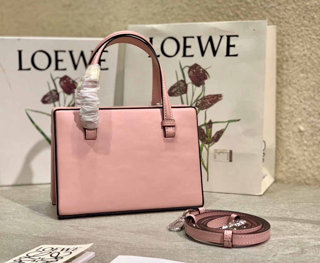 Loewe Postal Bag Pink