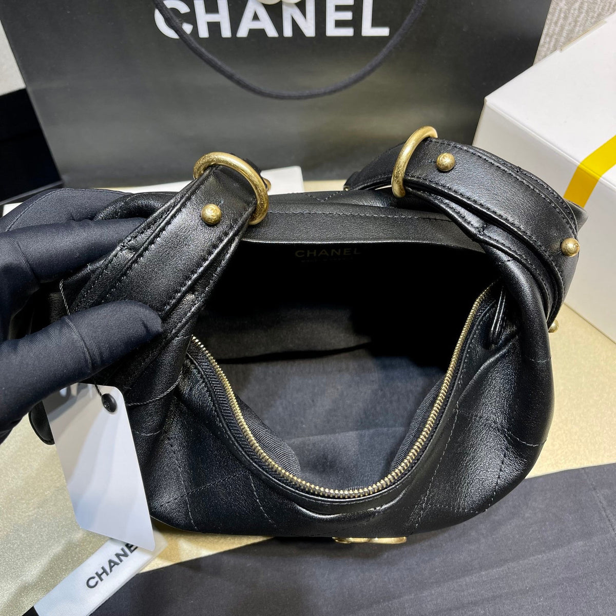 Chanel HOBO HANDBAG SS2022