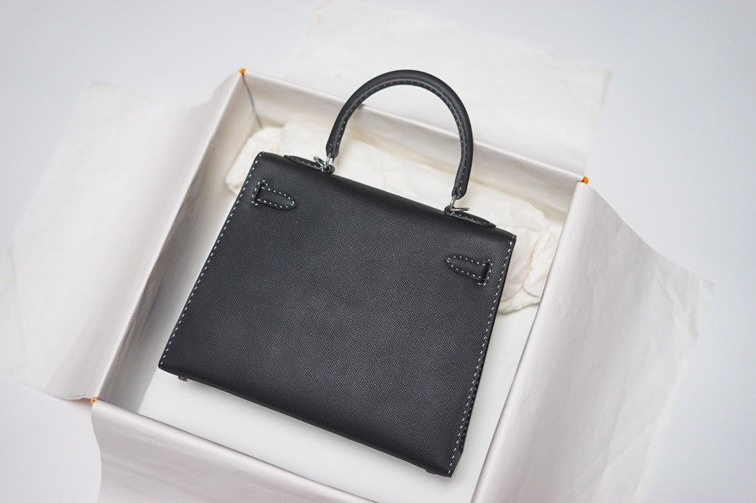 HERMES LIMITED EDITION KELLY 28 MISS YOU SELLIER UN POINT SUR DEUX NOIR BLACK MONSIEUR PALLADIUM HARDWARE