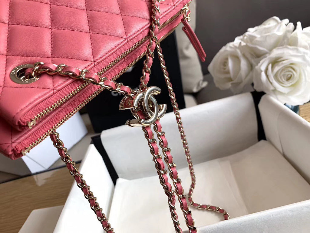 Chanel Clutch With Chain Pink