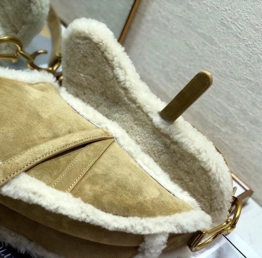 Christian Dior SADDLE BAG Camel-Colored Shearling