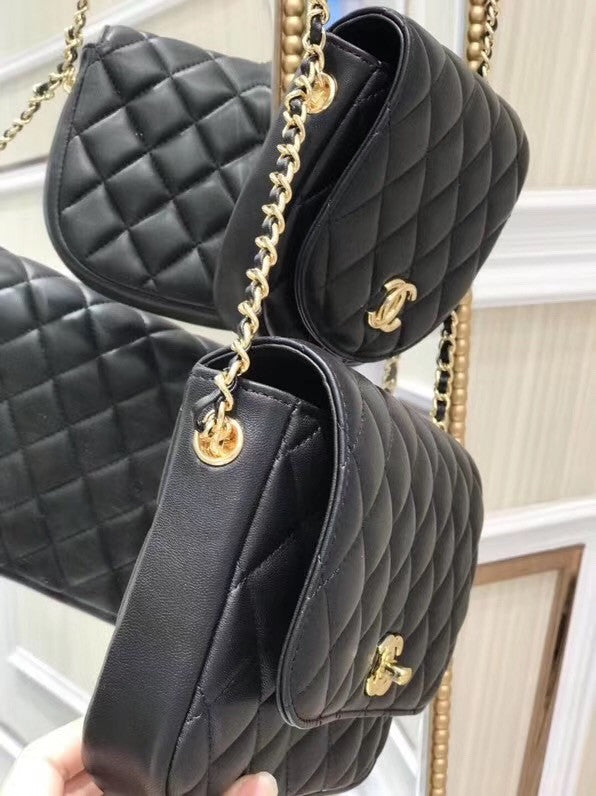 Chanel Black SIDE-PACKS