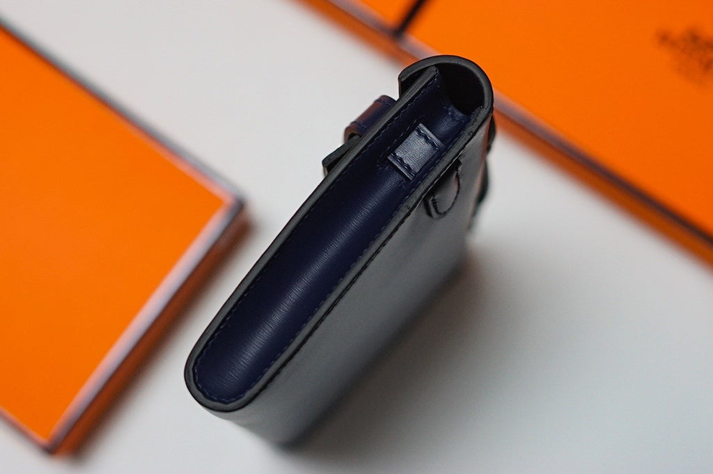 HERMÈS Kelly Cut Black Boxcalf with Peacock Feather GHW Limited Edition