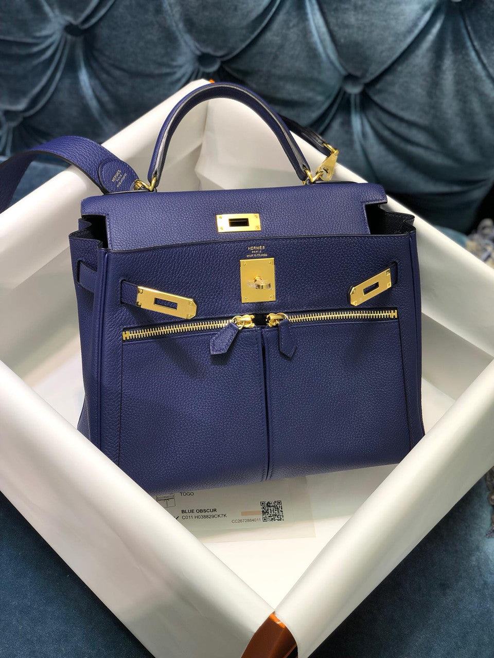 Hermes Special Order Kelly Lakis 35 Navy with Gold Hardware