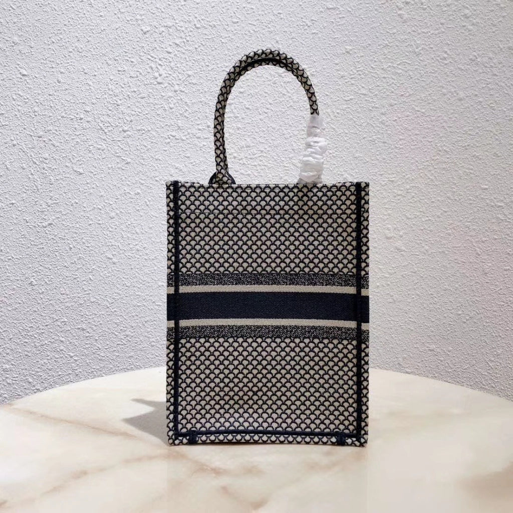 Christian Dior MULTICOLOR TAROT SOLEIL EMBROIDERED VERTICAL DIOR BOOK TOTE 18