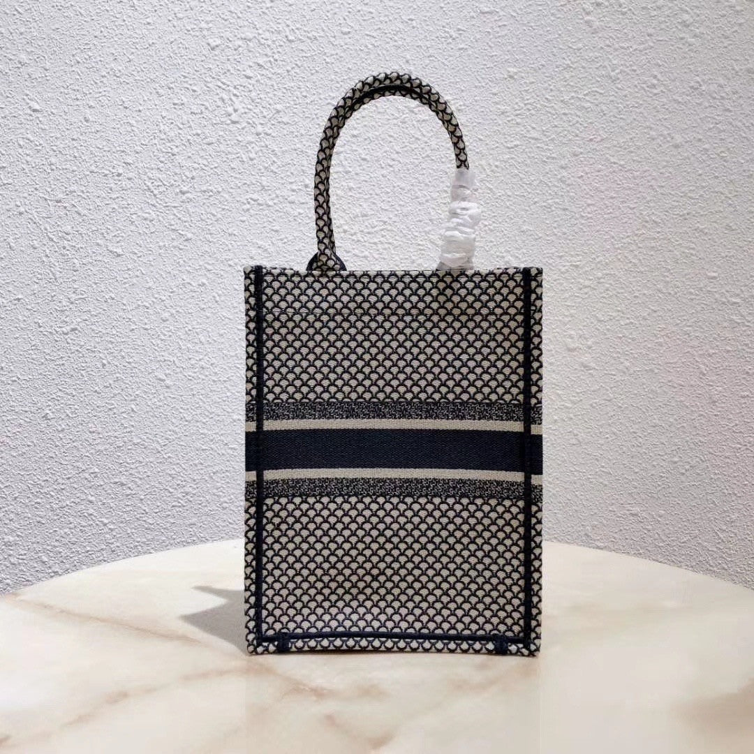 Christian Dior MULTICOLOR TAROT SOLEIL EMBROIDERED VERTICAL DIOR BOOK TOTE 18