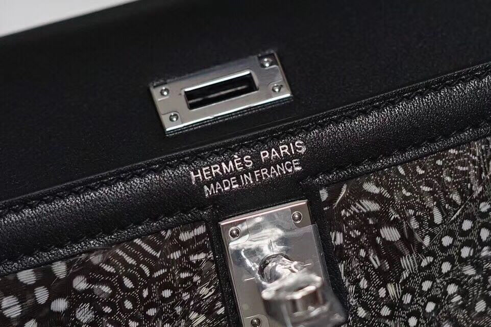 Hermes  FEATHER KELLY 32 Black Peacock feather & Box Leather with Palladium Hardware