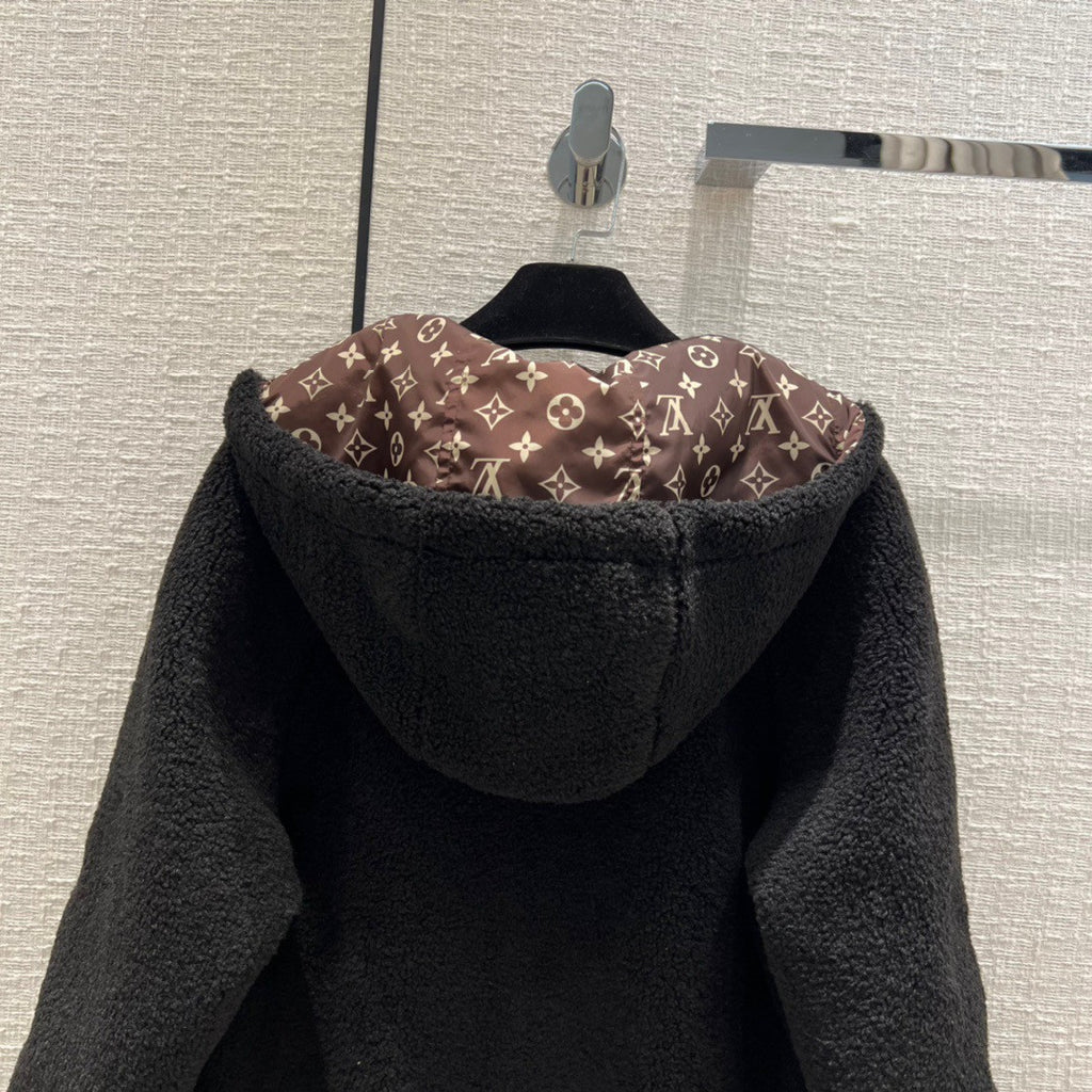 Louis Vuitton 1AAMTB REVERSIBLE BOUCLÉ WOOL PARKA