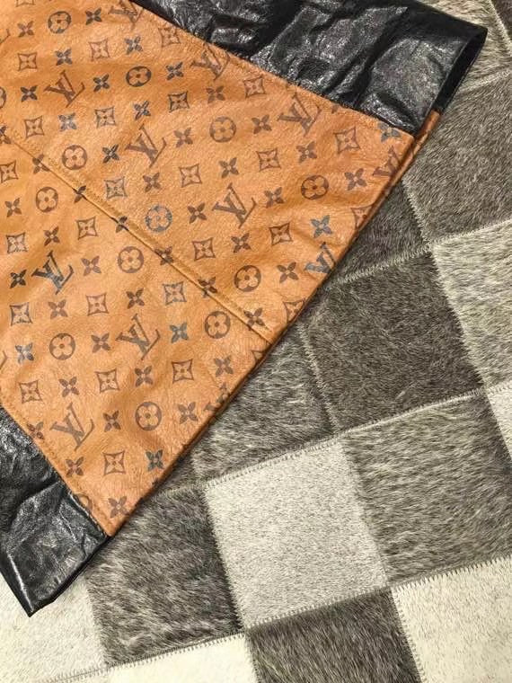 Louis Vuitton 1A82RO TATTOO MONOGRAM A-LINE MINI SKIRT