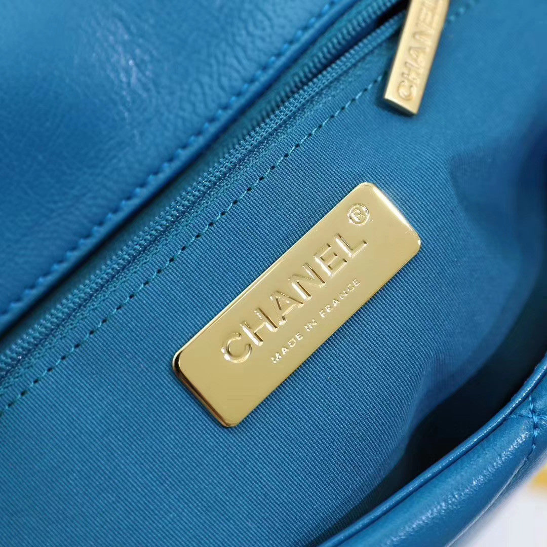 CHANEL 19 Large Flap Bag Blue