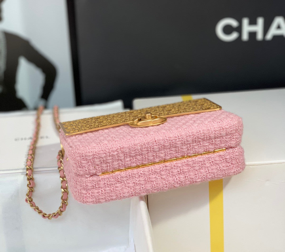 Chanel Fall/Winter 2022-23 MINI EVENING BAG