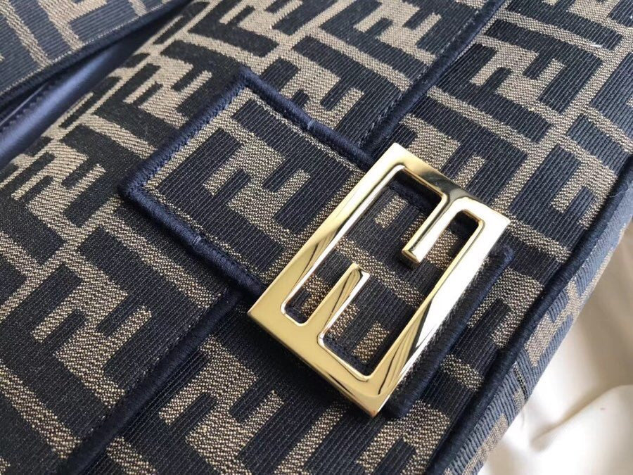 FENDI BAGUETTE LARGE Brown fabric bag