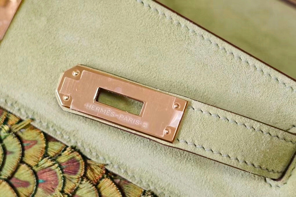 Hermes  FEATHER KELLY 32 Green Peacock feather & Suede  with Gold Hardware
