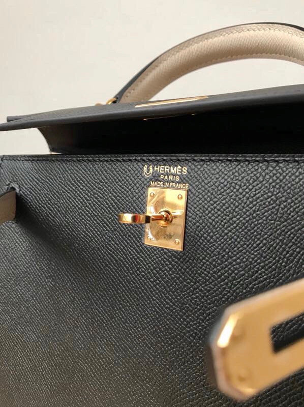 Hermes Special Order Black/ Craie Kelly 25 cm Epsom Gold Hardware