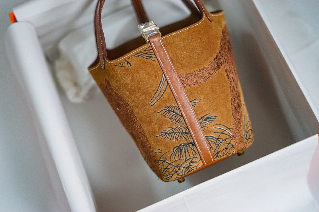 Hermes 2021 Limited Edition Embroidered Picotin lock 18 Touch Suede/ Swift Gold Hardware
