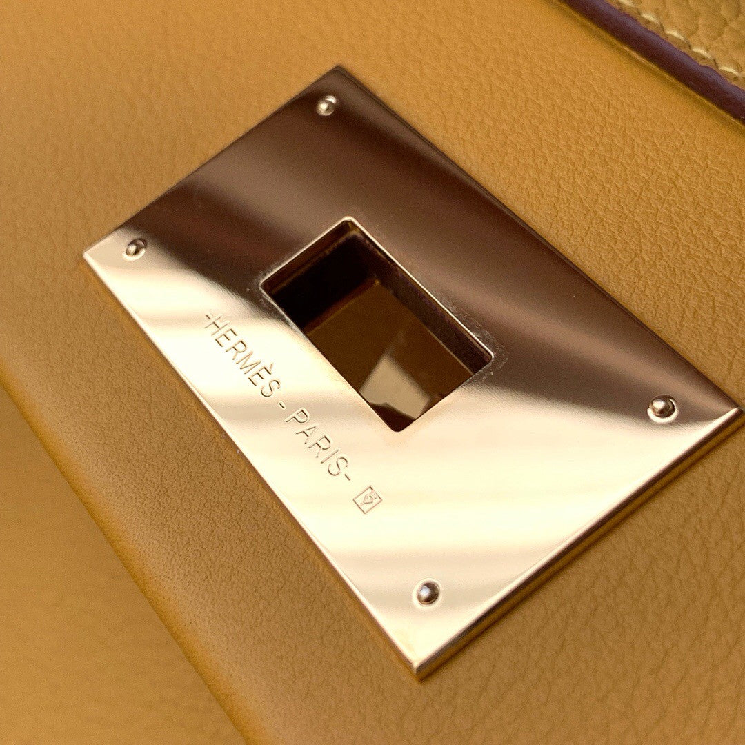 Hermes Kelly 24/24 Amber Swift & Togo Leather with Gold Hardware