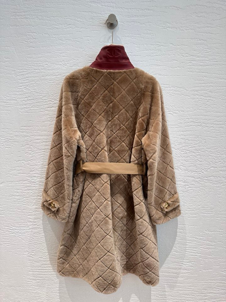 Chanel Shearling Coat with Diamond Quilting, Leather Belt and CC Logo — Fall/Winter 2026-2027 Chanel