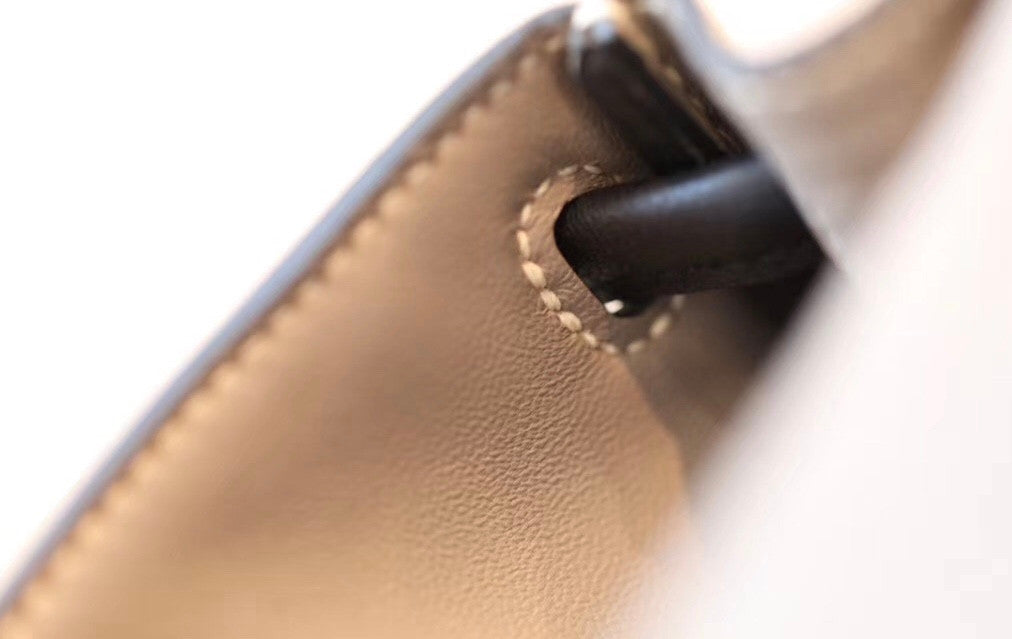 [Exclusive] Hermes Kelly Idole (Kelly Doll) in Ombre Lizard  with Gold hardware