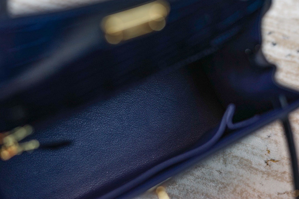 Hermes Navy Alligator KELLY 25 WITH GOLDHARDWARE