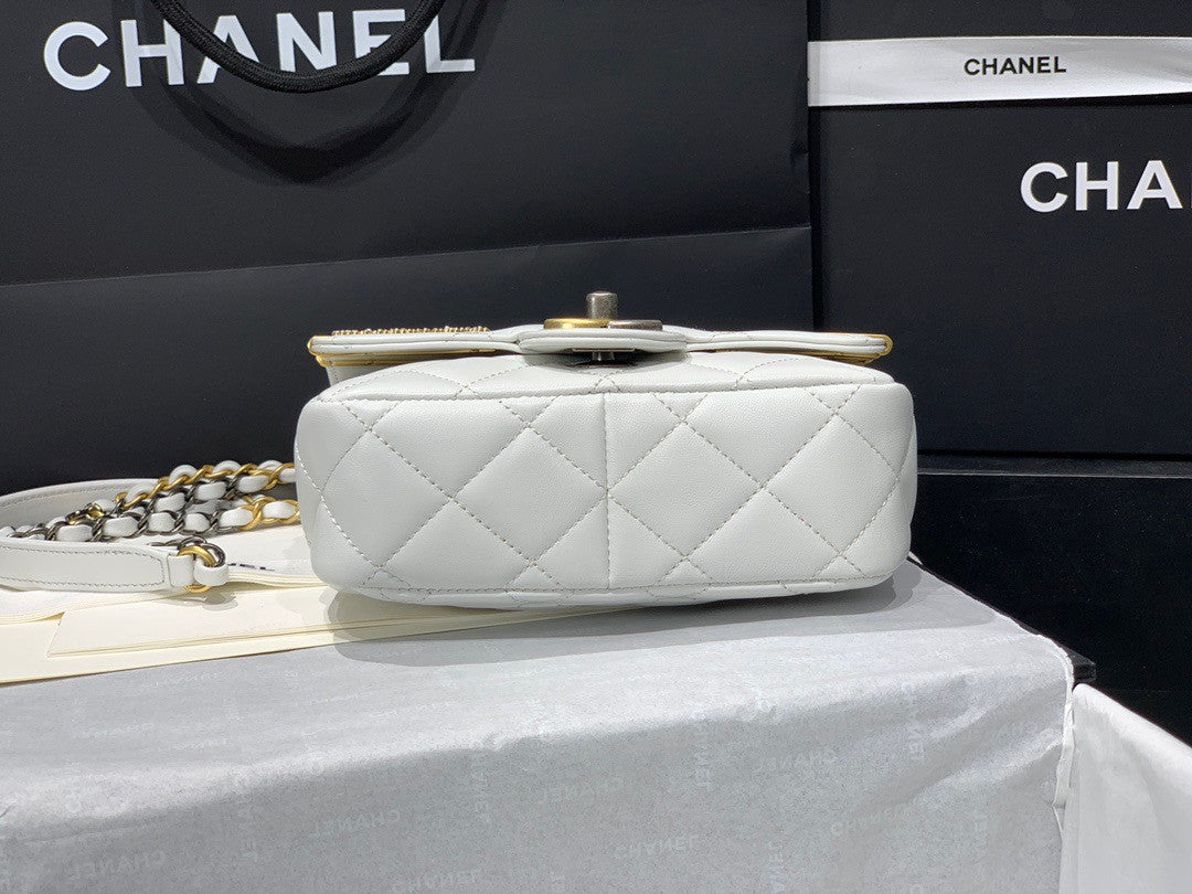 Chanel SMALL FLAP BAG WHITE AS2979 SS2022