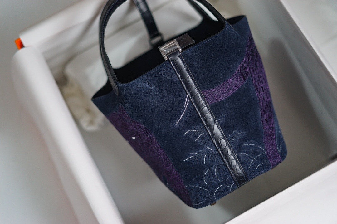 Hermes 2021 Limited Edition Embroidered Picotin lock 18 Touch Suede/ Alligator