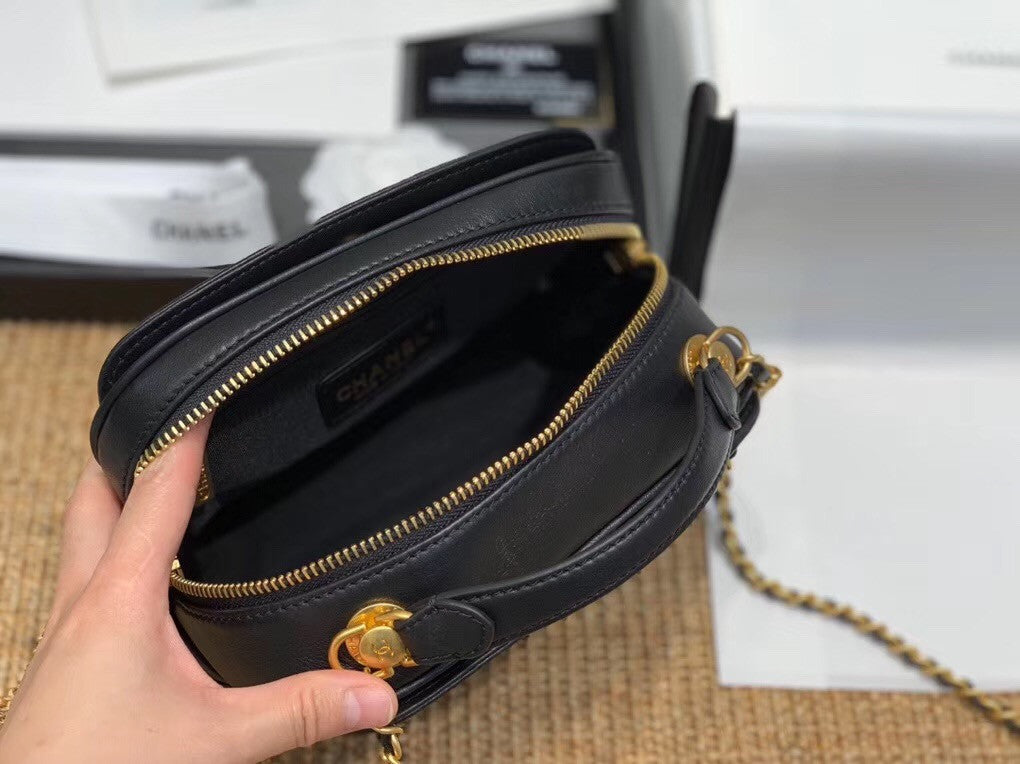 Chanel Vanity Case Black A57950