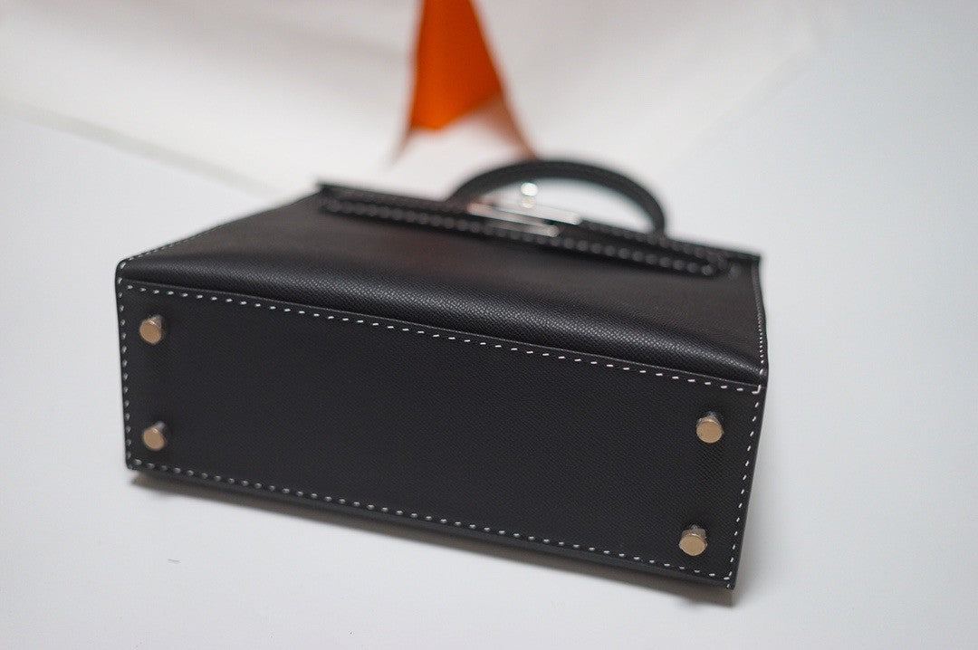 HERMES LIMITED EDITION KELLY 28 MISS YOU SELLIER UN POINT SUR DEUX NOIR BLACK MONSIEUR PALLADIUM HARDWARE