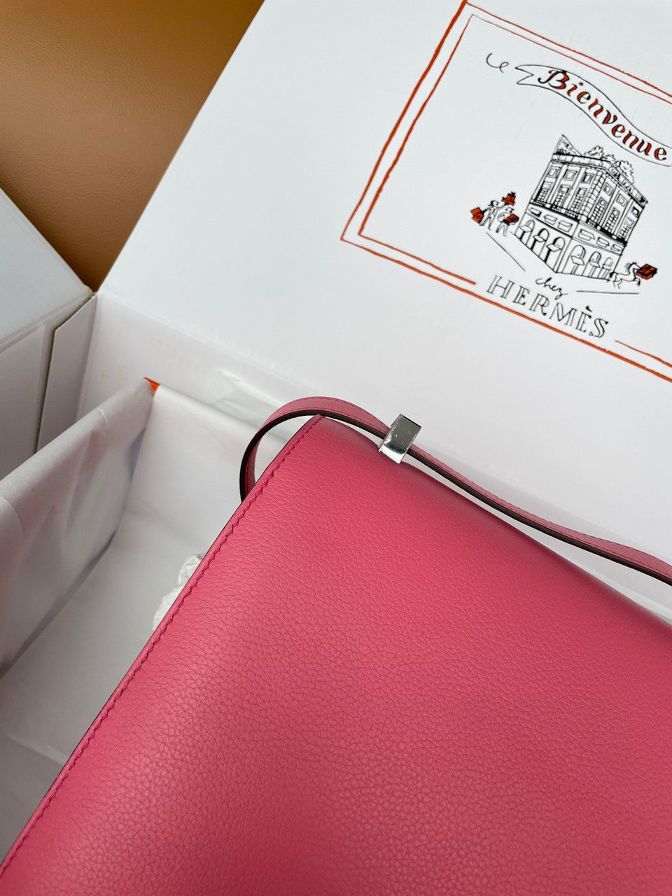 Hermes 8W Rose Azalee  Constance 19cm Evercolour Palladium  Hardware