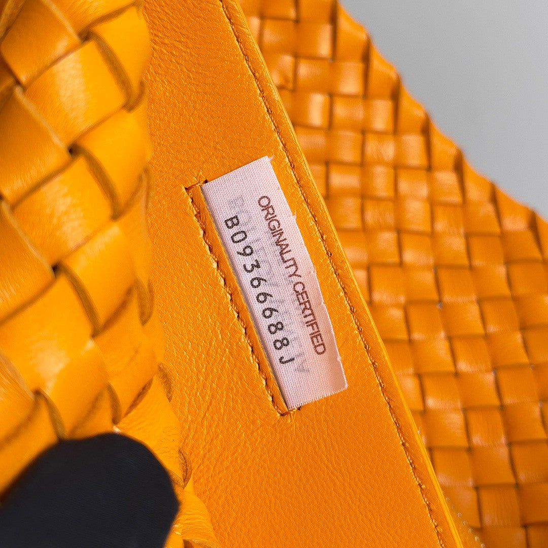 Bottega Veneta Small Cabat Orange