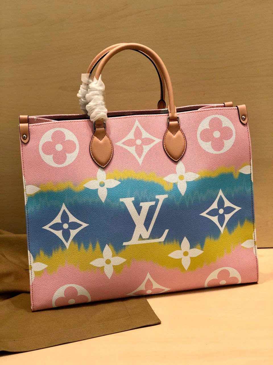 Louis Vuitton M45119 EXCLUSIVE - ONTHEGO GM