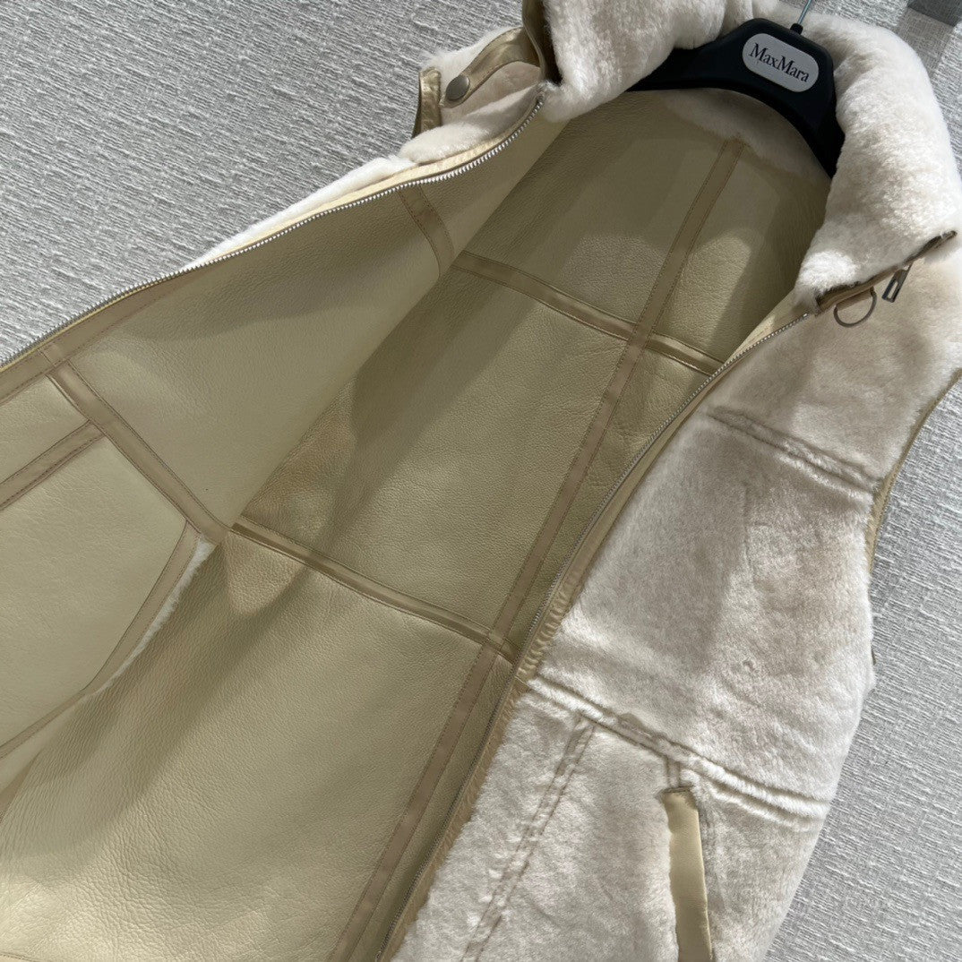 Hermès Reversible long leather vest Ivory