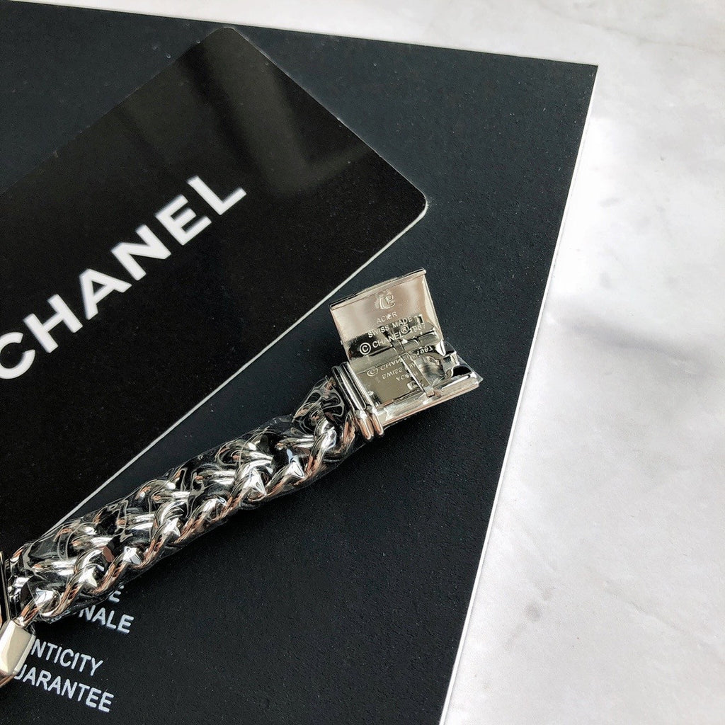 Chanel Pre-Owned 1990s Silver pre-owned Première Rock Quartz