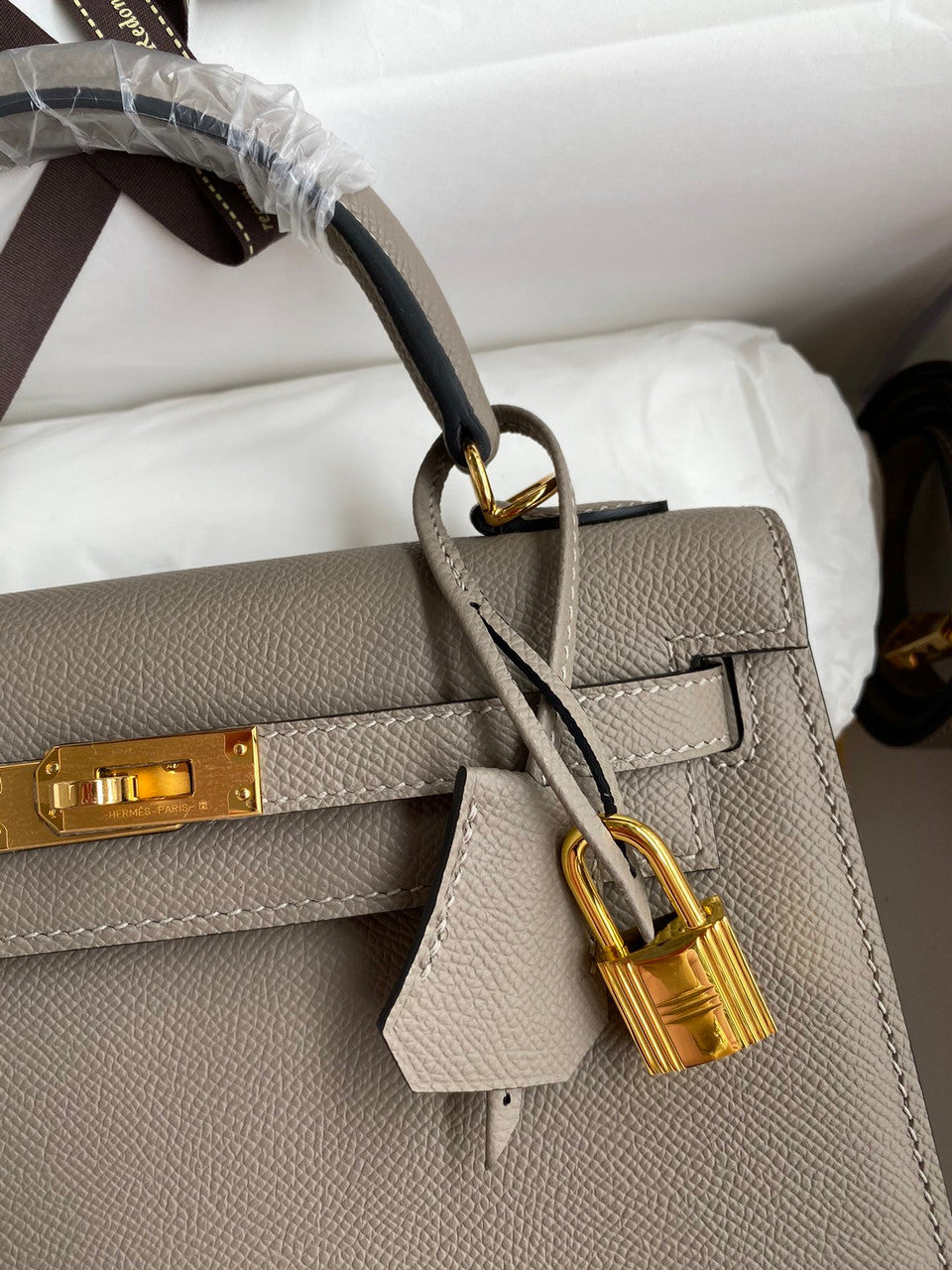 HERMES KELLY 28 SELLIER M8 GRIS ASPHALTE EPSOM GOLD HARDWARE
