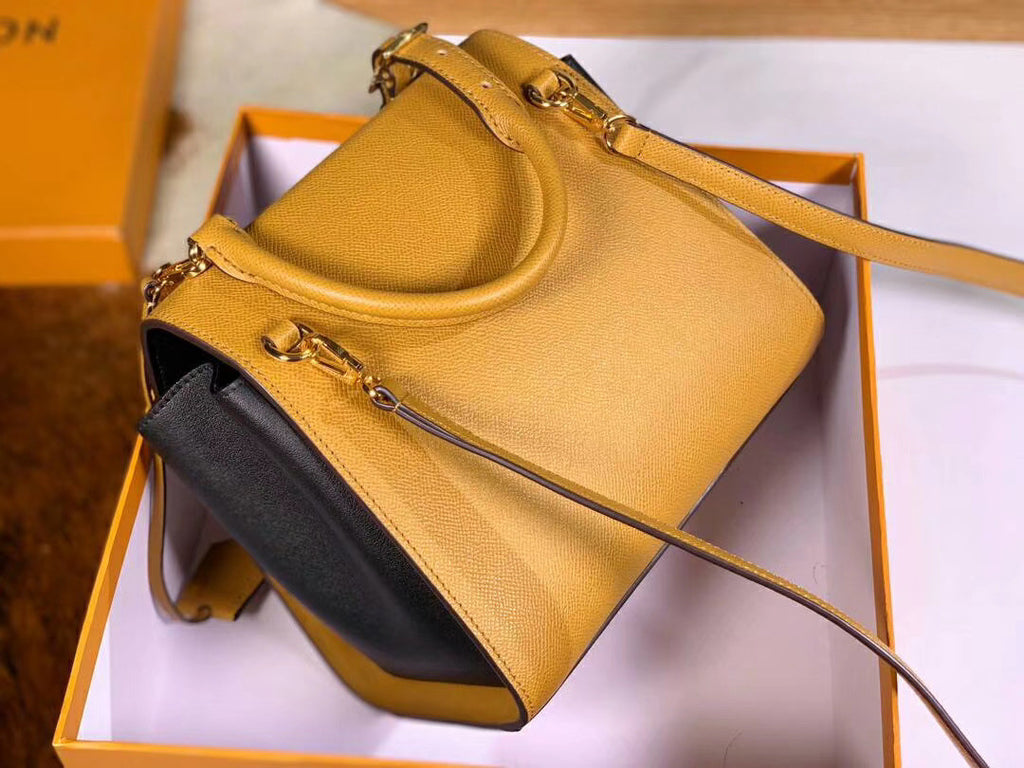 Louis Vuitton M55488 LV ARCH PM