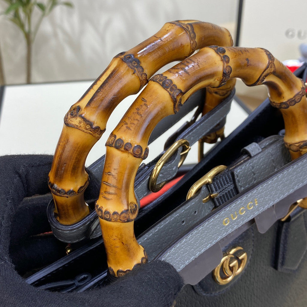 Gucci Diana small tote bag Black