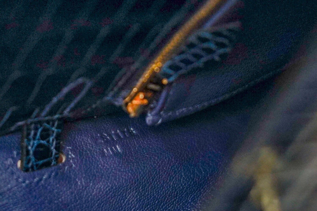 Hermes Navy Alligator KELLY 25 WITH GOLDHARDWARE