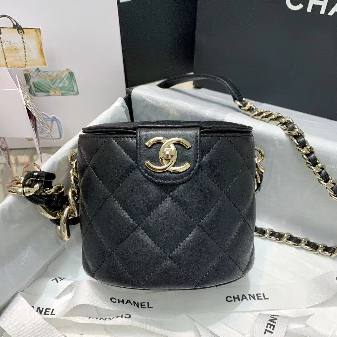 Chanel Round Vanity Case
