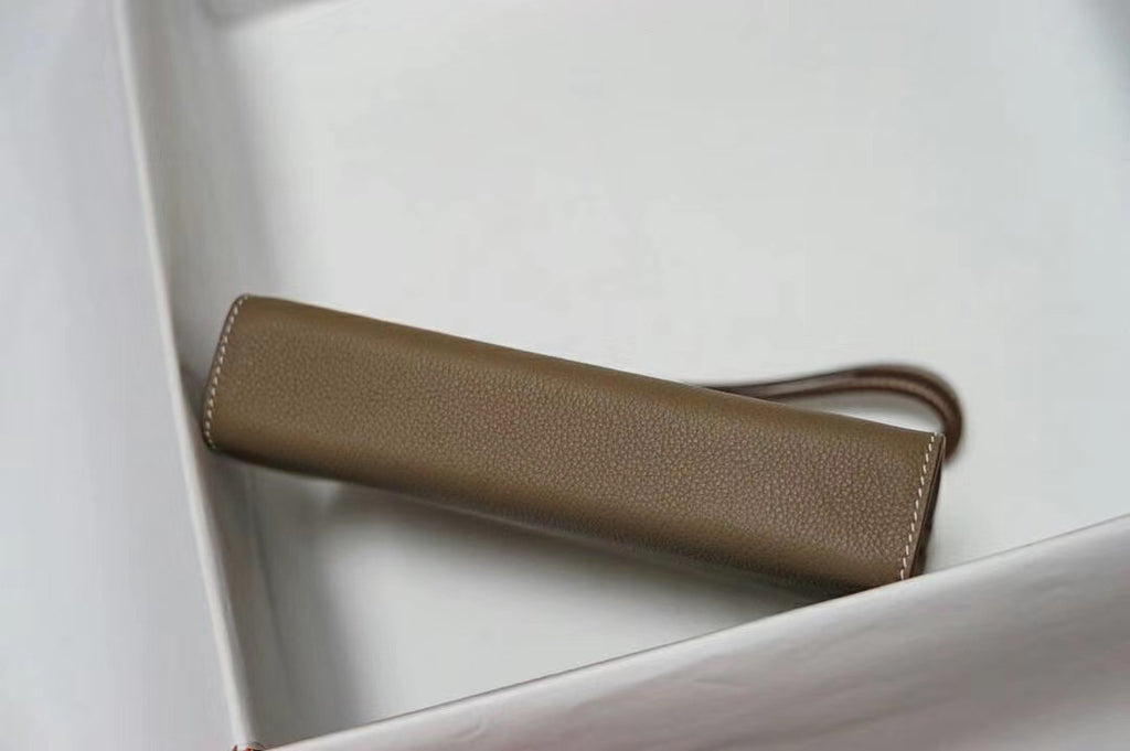 Hermes Clic-H 21 bag Etoupe Evercolor calfskin  with Palladium hardwares
