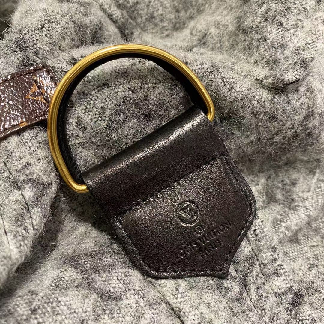 Louis Vuitton 1A81YZ  SAFARI JACKET IN GRAY BOUCLETTE WITH MONOGRAM MOTIF