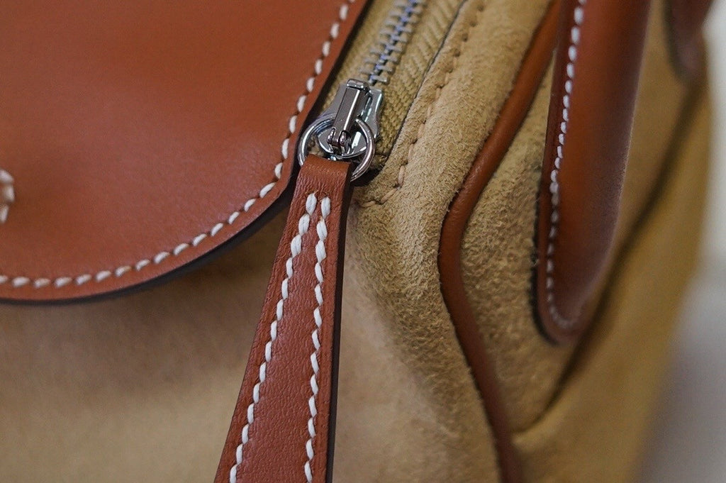 Hermes Mini Lindy 20cm Bag Gold  Veau Doblis Suede Palladium Hardware