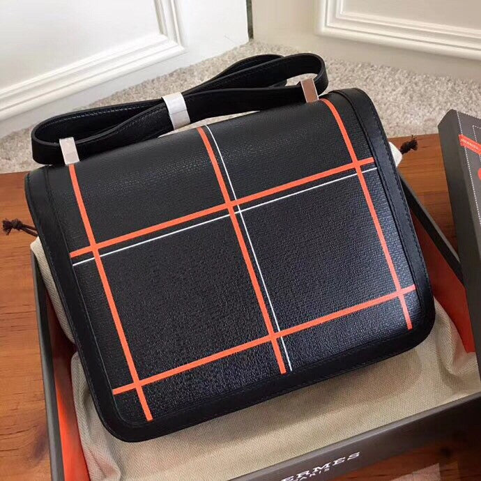 HERMES  LIMITED EDITION CONSTANCE BLACK-NOIR