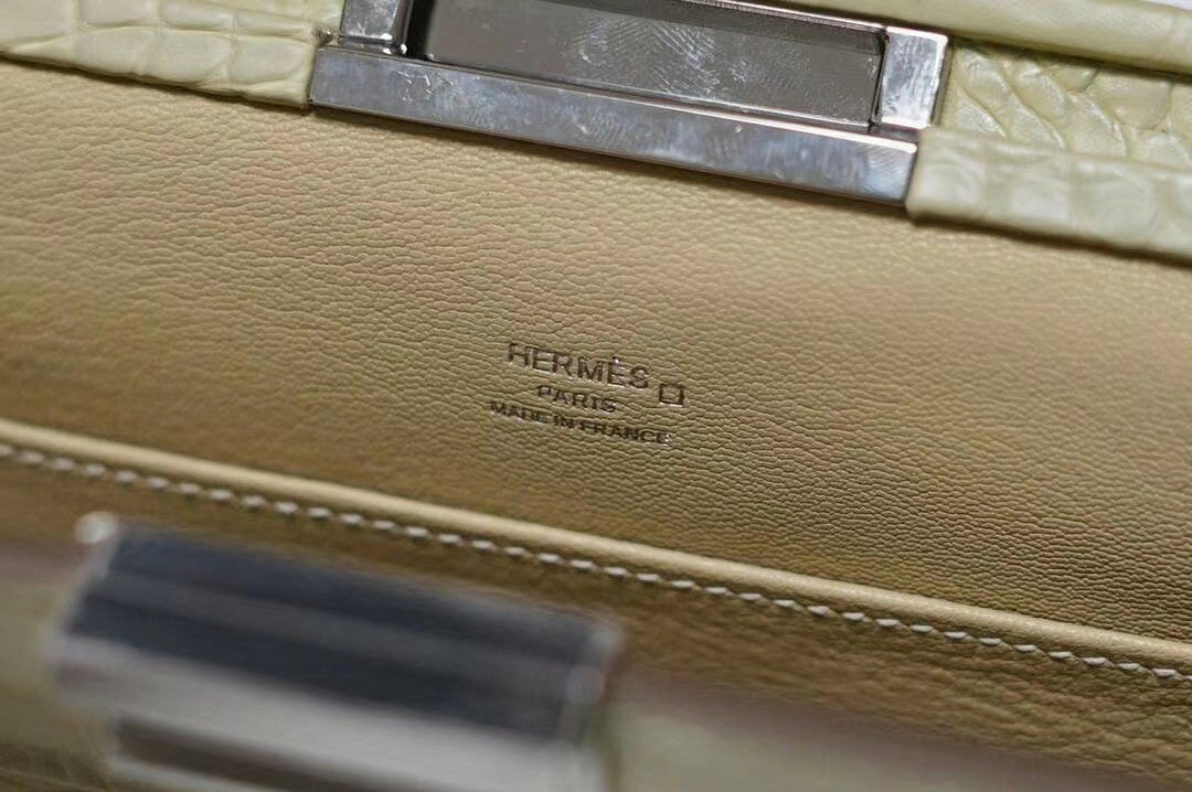 Hermes Clic-H 21 bag Green Alligator with Palladium hardwares