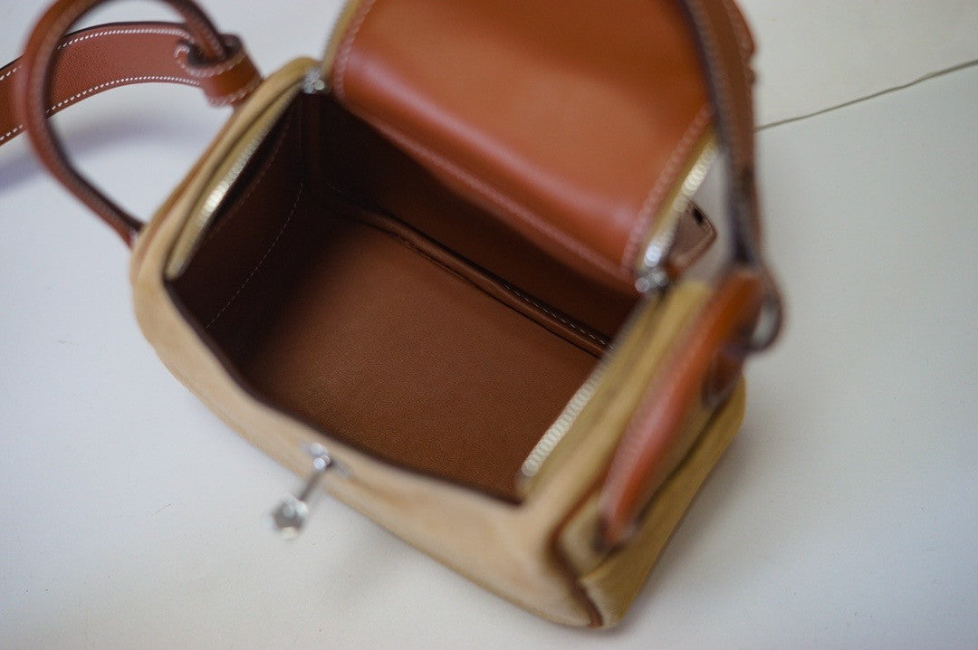 Hermes Mini Lindy 20cm Bag Gold  Veau Doblis Suede Palladium Hardware
