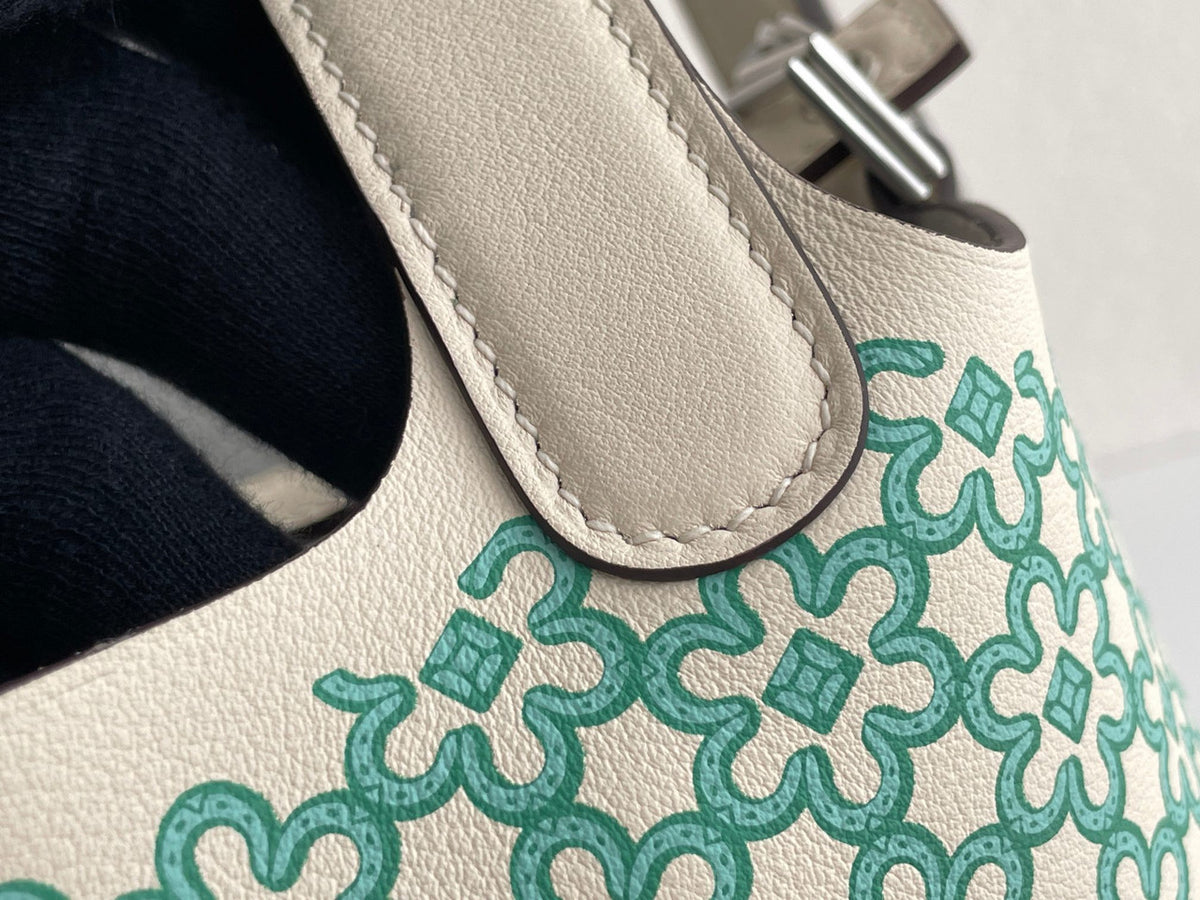 Hermès "Lucky Daisy" NataSwift Picotin Lock 18 Palladium Hardware, 2022