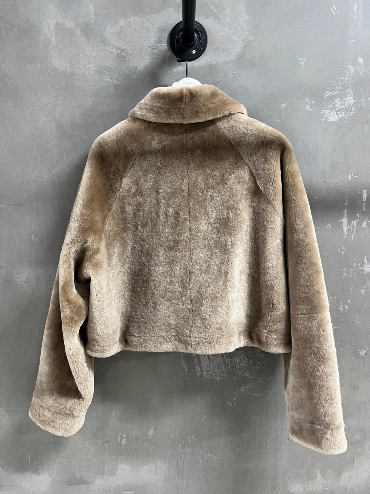 Christian Dior Shearling Fur Jacket — 2026 Fall/Winter Christian Dior