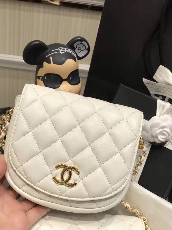 Chanel White SIDE-PACKS